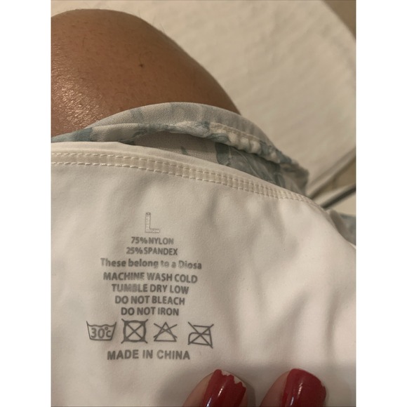 Diosa Fit white sports dress, size large - Picture 4 of 4